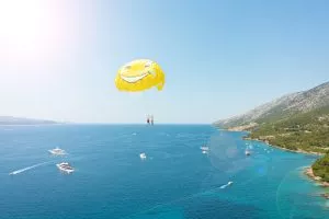 Parasailing brac