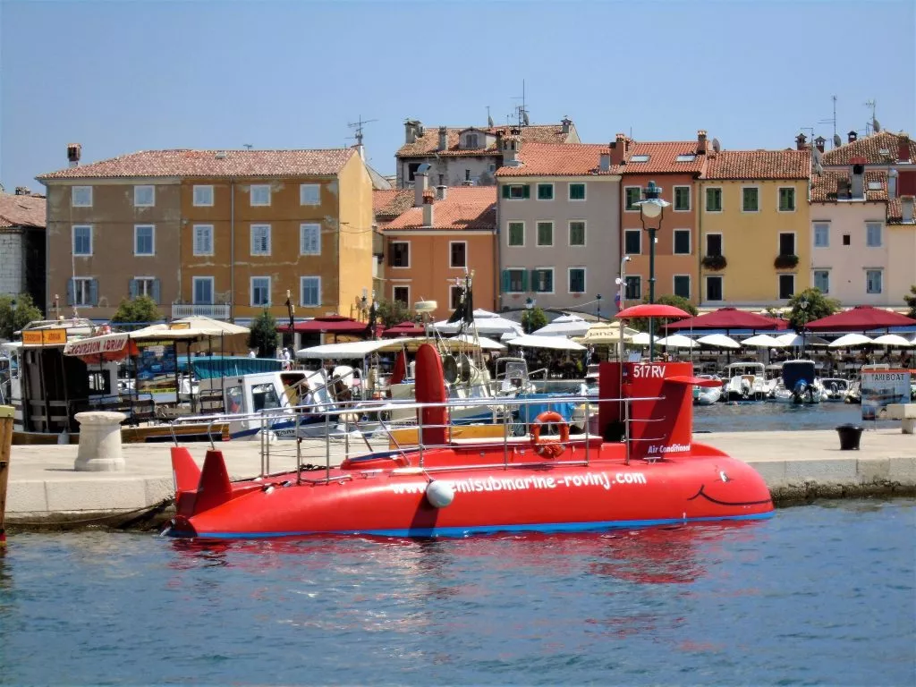 Rovinj semisubmarine