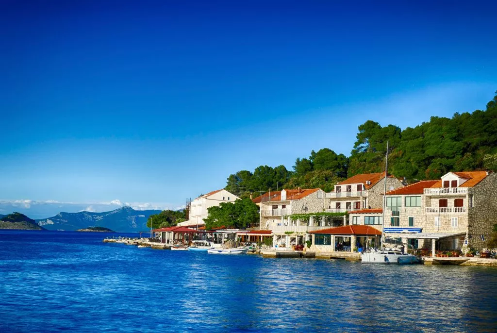 Staden Pomena på ön mljet